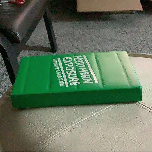 Northern Exposure, The Complete Third Season, DVD - Picture 3 of 5